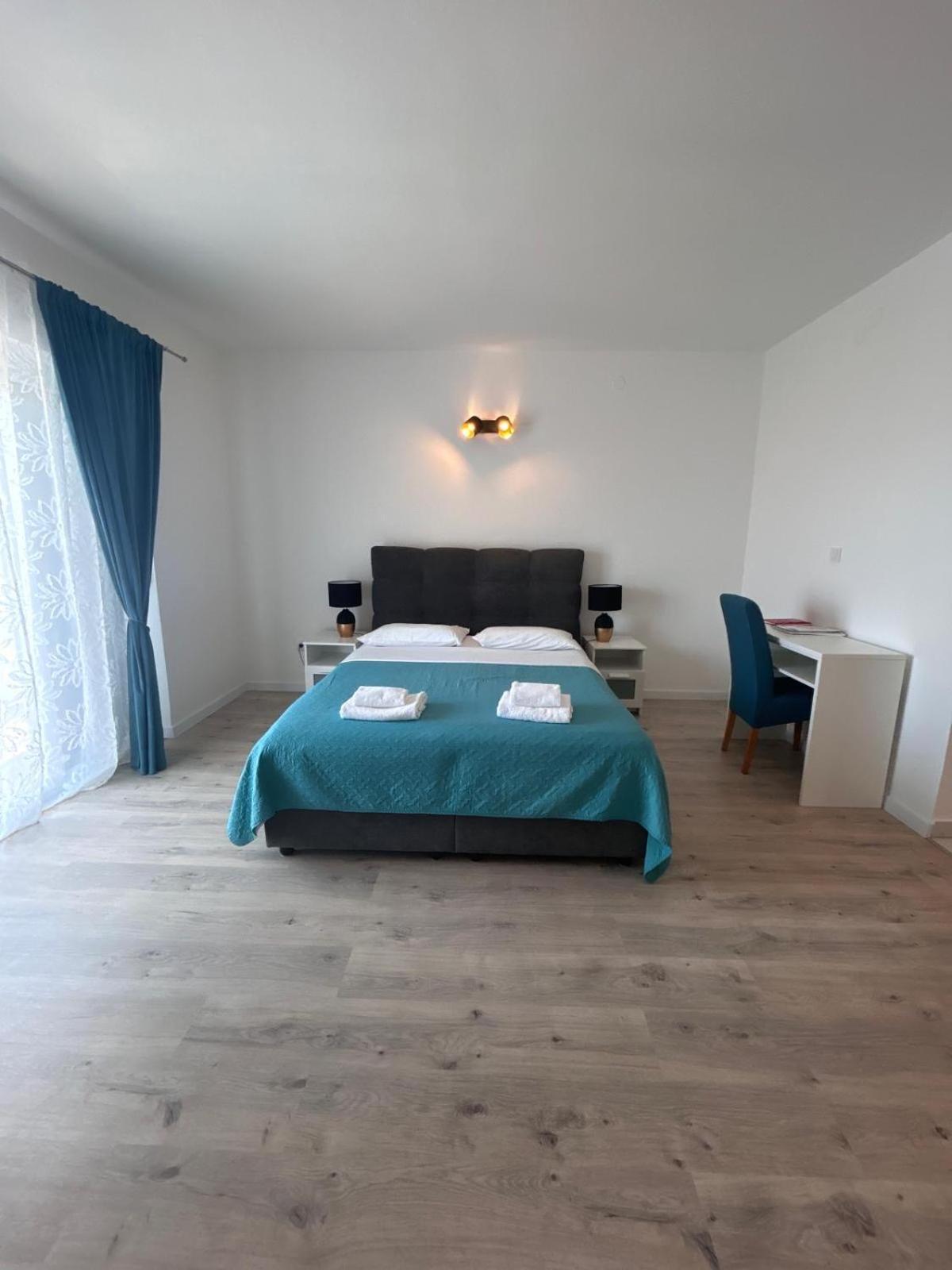 Apartmani Velnic 2 Baška Buitenkant foto